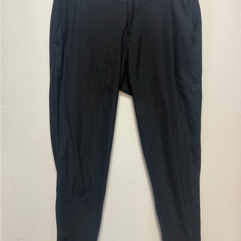 Lululemon men’s golf pants